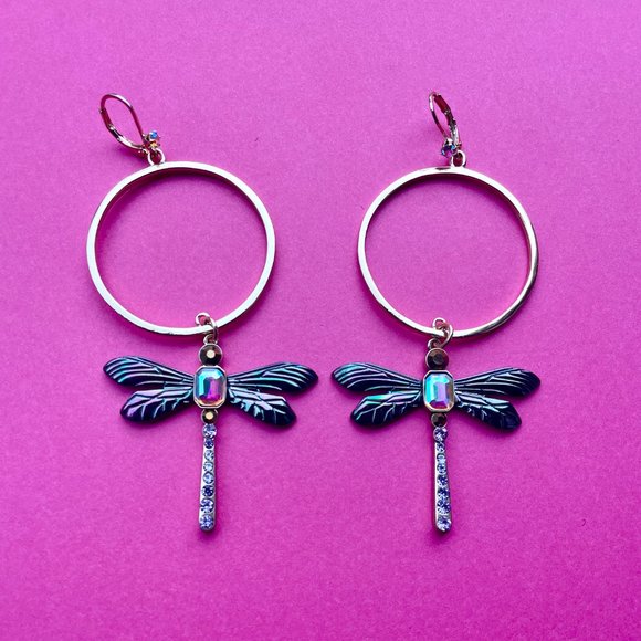NWT Betsey Johnson Bug Collector Dragonfly Hoop Earrings - Picture 1 of 7